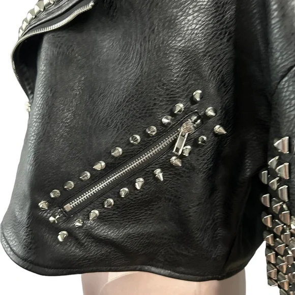 Azalea Wang Essential Moto black studded vegan leather jacket in 1X. NWOT. - Picture 5 of 16